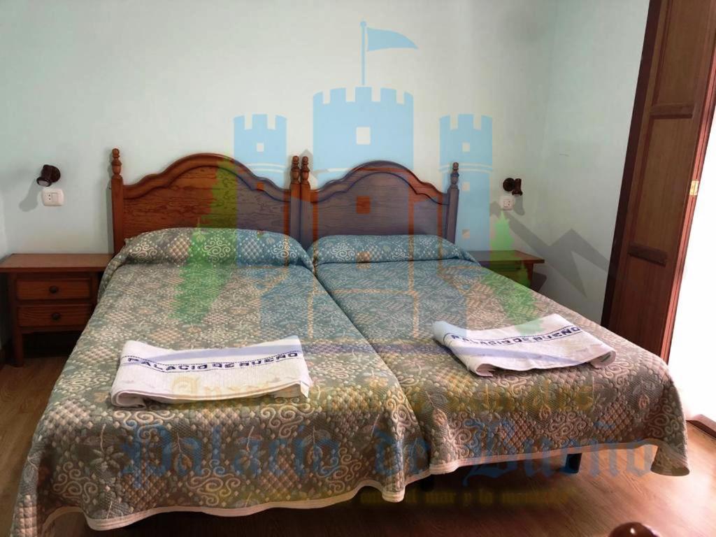 Apartamentos Palacio Bueno Colunga Kültér fotó
